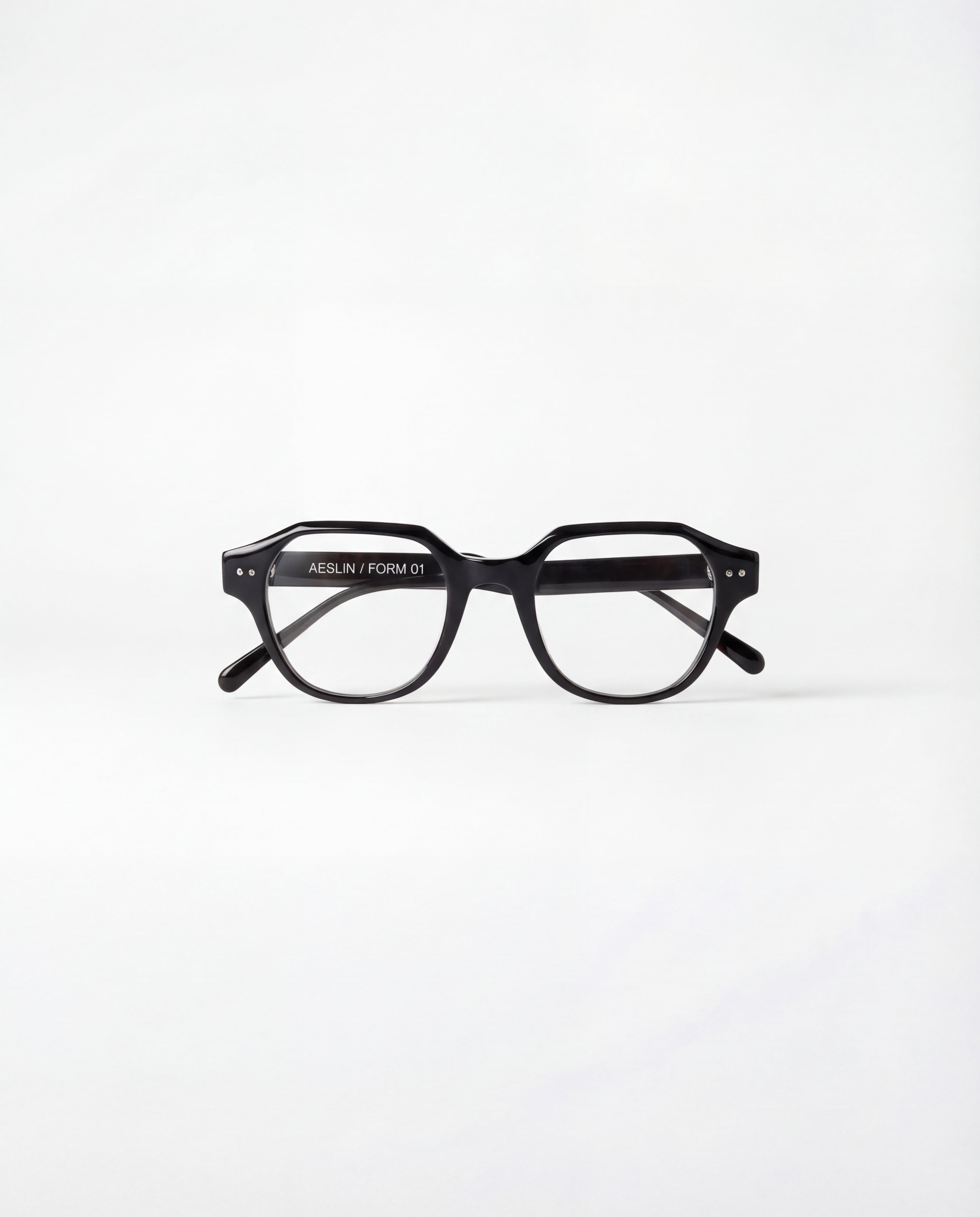 Form 01 - Shiny Black